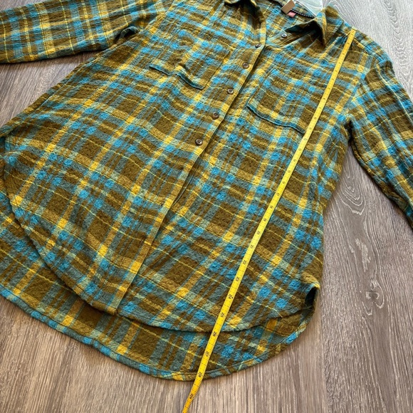 Pilcro Plaid Button-Down Shirt - Picture 8 of 8